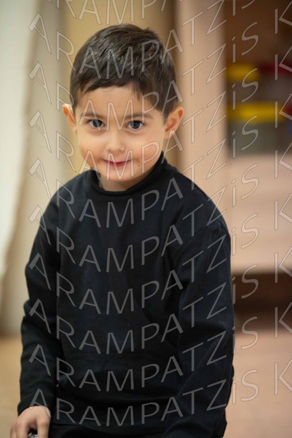 2024-12-19-MELOMAKARON-00006