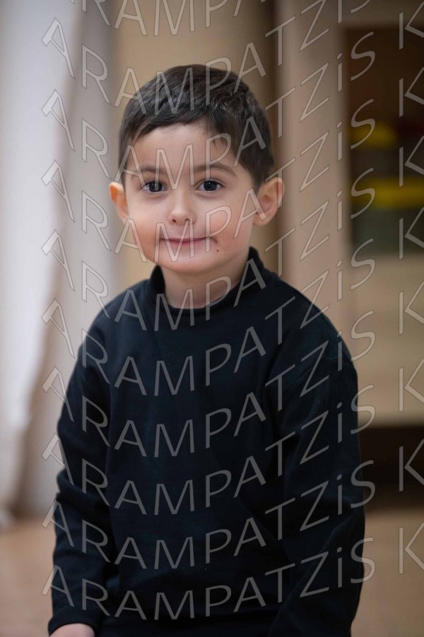 2024-12-19-MELOMAKARON-00007