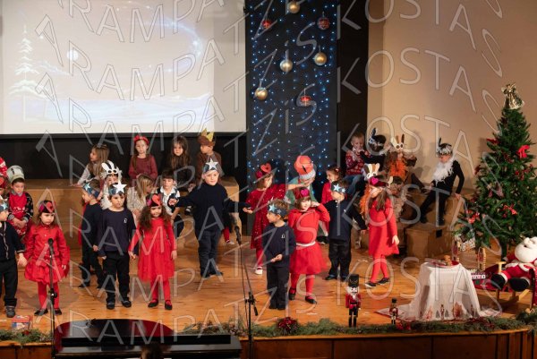 2024-12-19-MELOMAKARON-00505