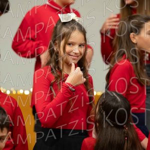 24-12-10-Christmas-APTh-00017