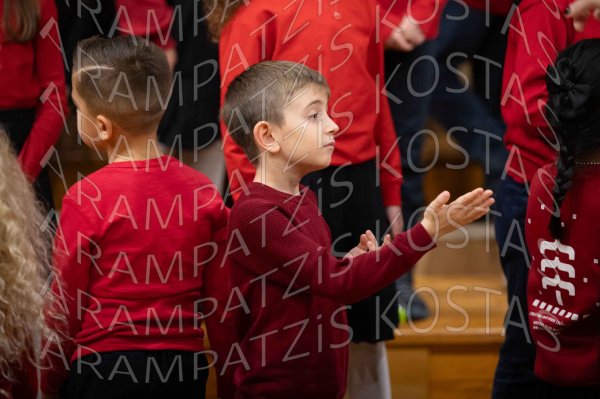 24-12-10-Christmas-APTh-00032