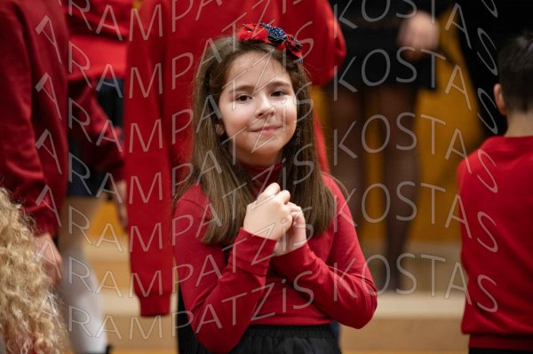 24-12-10-Christmas-APTh-00042