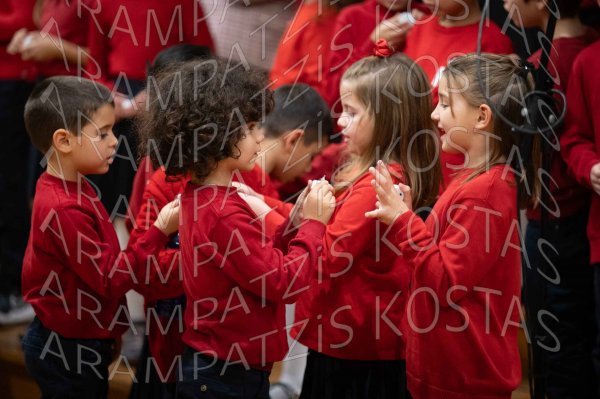 24-12-10-Christmas-APTh-00053
