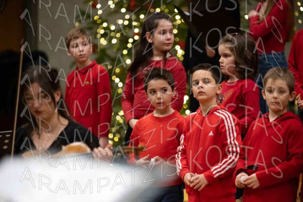 24-12-10-Christmas-APTh-00070