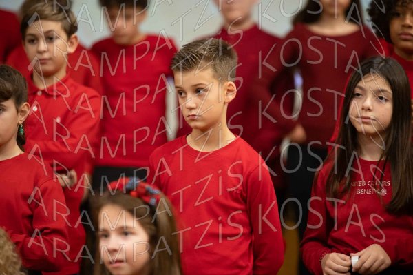 24-12-10-Christmas-APTh-00100