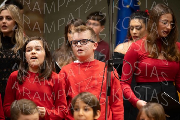 24-12-10-Christmas-APTh-00120