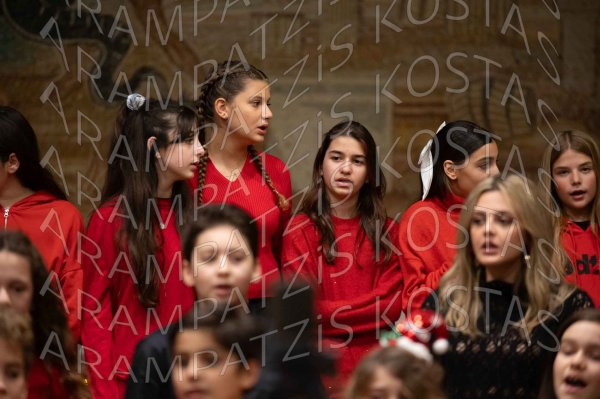 24-12-10-Christmas-APTh-00123