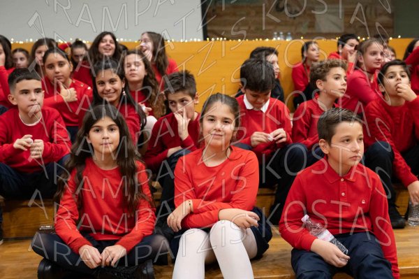 24-12-10-Christmas-APTh-00177