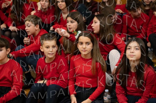 24-12-10-Christmas-APTh-00184