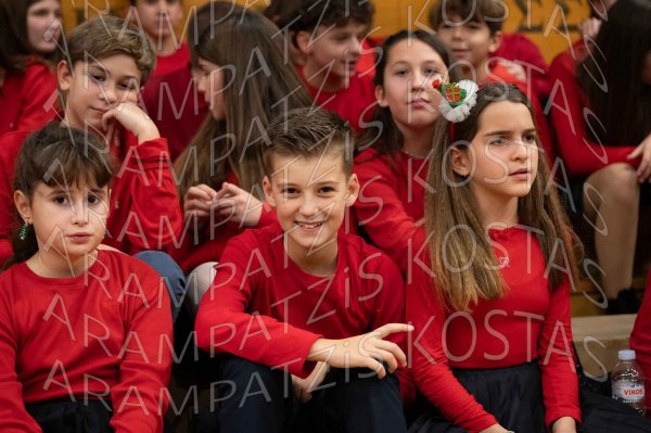 24-12-10-Christmas-APTh-00196
