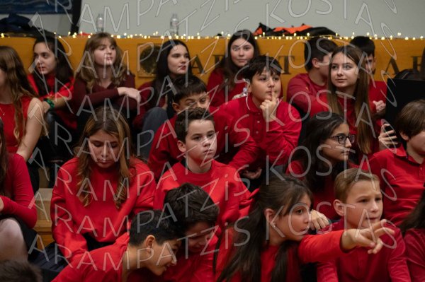 24-12-10-Christmas-APTh-00211