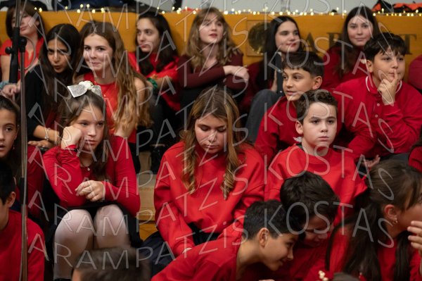 24-12-10-Christmas-APTh-00212