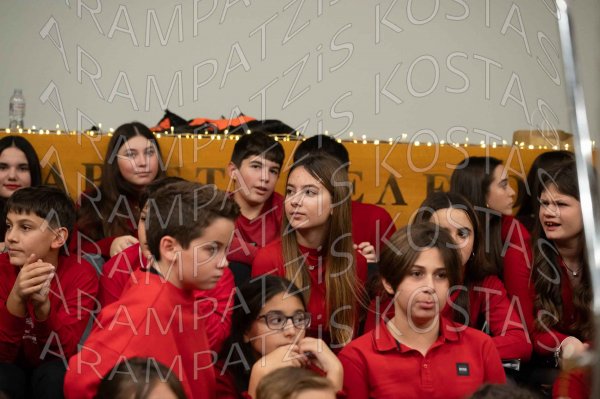 24-12-10-Christmas-APTh-00223