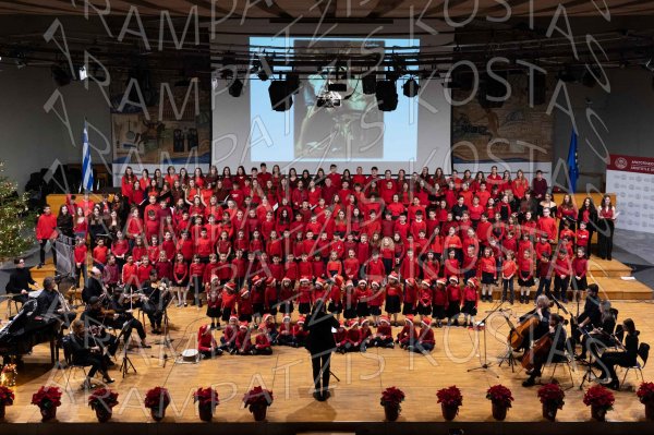 24-12-10-Christmas-APTh-00432