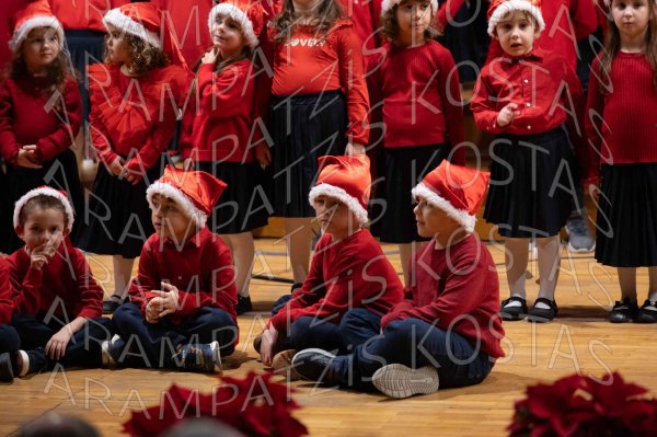 24-12-10-Christmas-APTh-00446