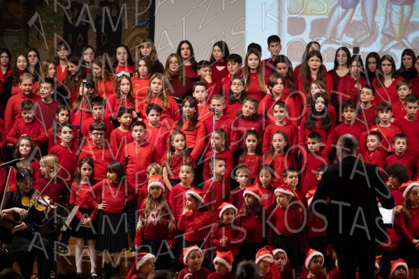 24-12-10-Christmas-APTh-00483