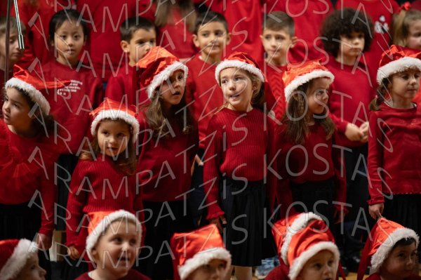 24-12-10-Christmas-APTh-00504