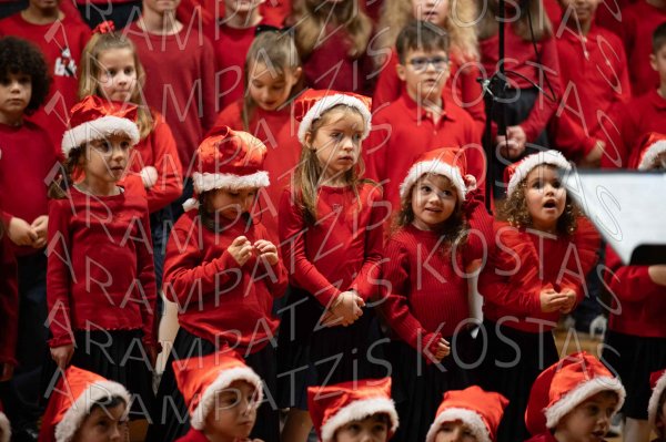 24-12-10-Christmas-APTh-00508