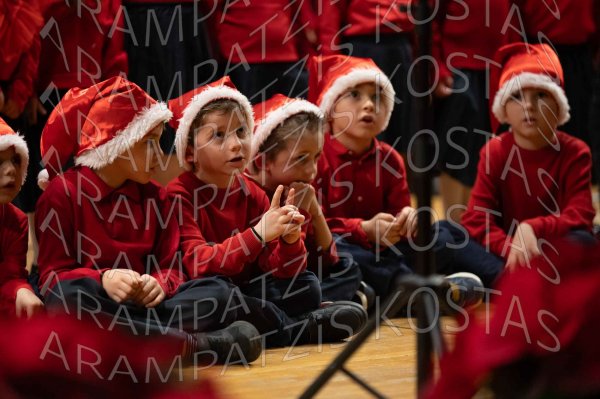 24-12-10-Christmas-APTh-00527