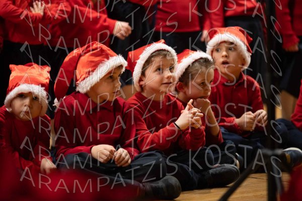 24-12-10-Christmas-APTh-00528