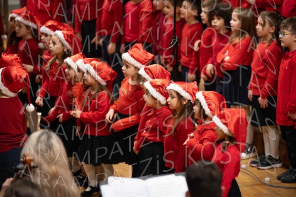 24-12-10-Christmas-APTh-00569