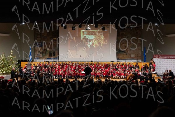 24-12-10-Christmas-APTh-00595