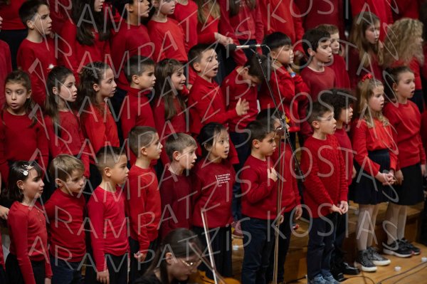 24-12-10-Christmas-APTh-00626