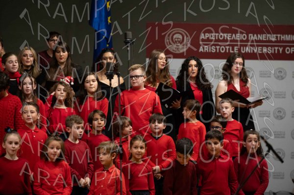 24-12-10-Christmas-APTh-00687