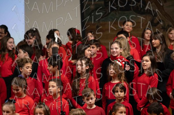 24-12-10-Christmas-APTh-00732