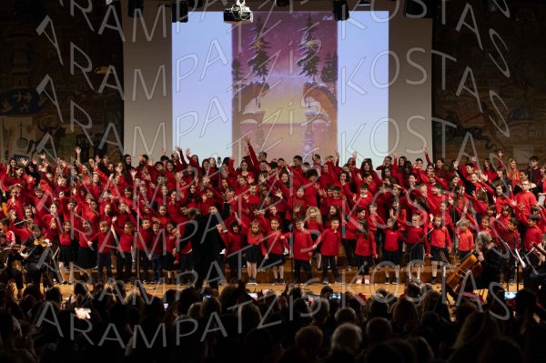 24-12-10-Christmas-APTh-00761