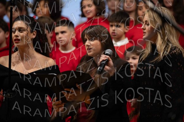 24-12-10-Christmas-APTh-00773