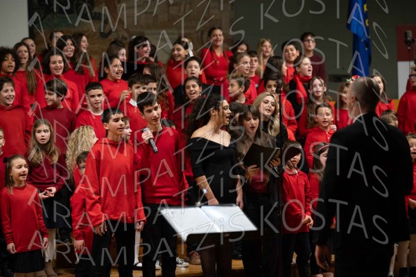 24-12-10-Christmas-APTh-00780