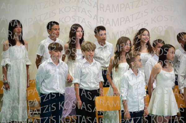 2025_06_12-ST-taxi-00236
