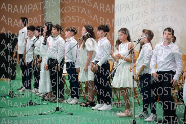 2025_06_12-ST-taxi-00573