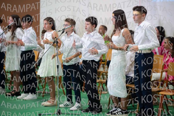 2025_06_12-ST-taxi-00575