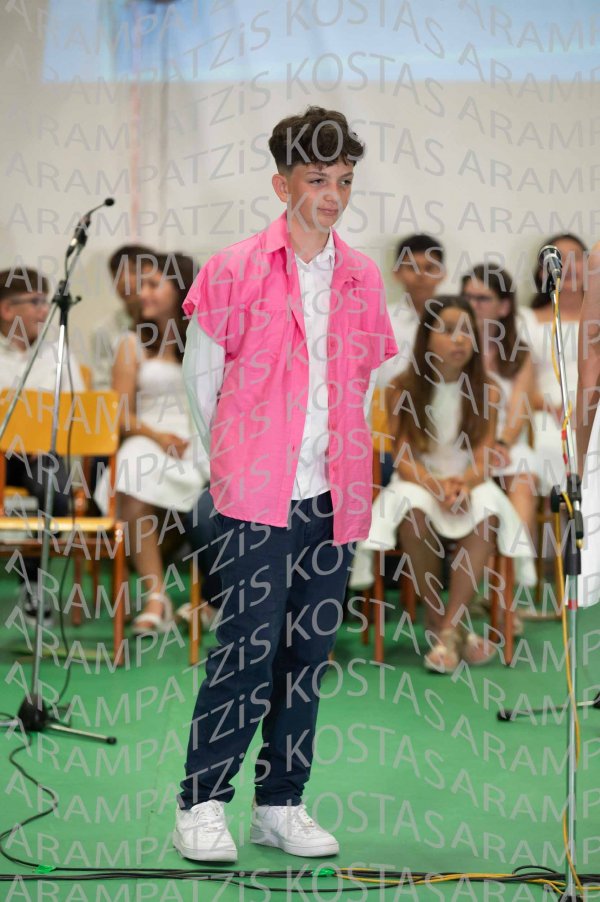 2025_06_12-ST-taxi-00691