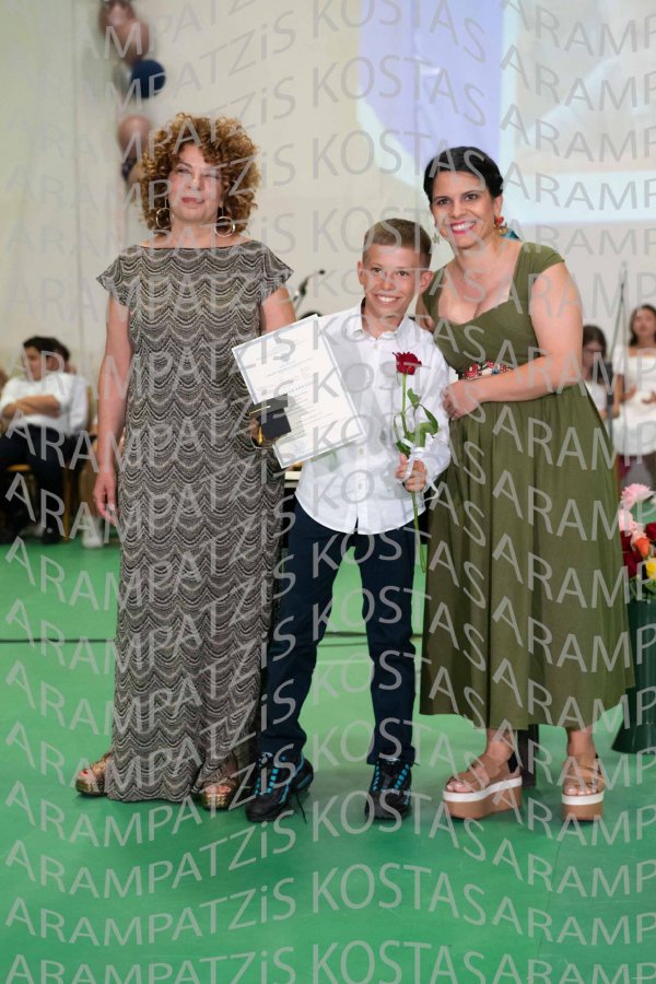 2025_06_12-ST-taxi-00989
