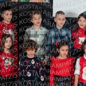 2025_12_16-Christmas-DHM00059
