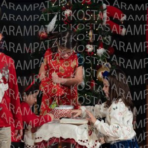 2025_12_16-Christmas-DHM00144