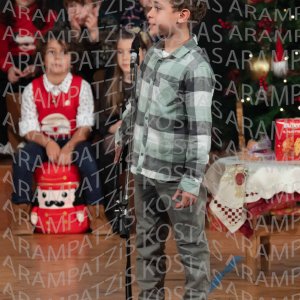 2025_12_16-Christmas-DHM00168