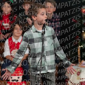 2025_12_16-Christmas-DHM00169