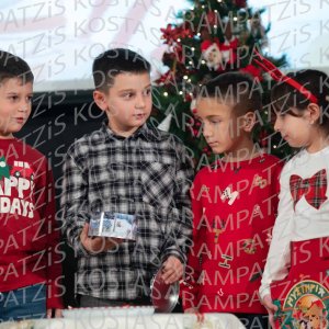 2025_12_16-Christmas-DHM00278