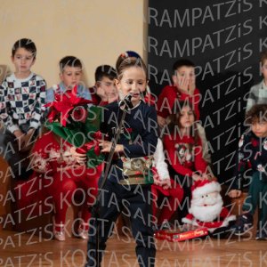 2025_12_16-Christmas-DHM00324