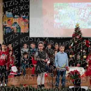 2025_12_16-Christmas-DHM00389