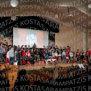 2025_12_16-Christmas-DHM00418
